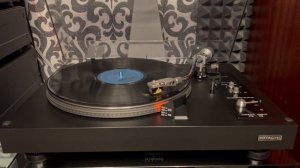 Проигрыватель винила Hitachi PS-38