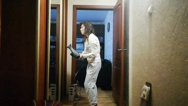 Делаем челкастую,прическу другого плана и челкой смотреть онлайн