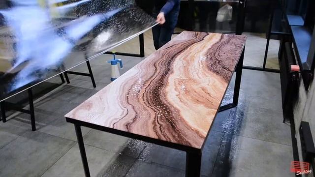 Как своими руками защитить столешницу или стол от царапин и разбития?! Ламинация прозрачной пленкой смотреть онлайн