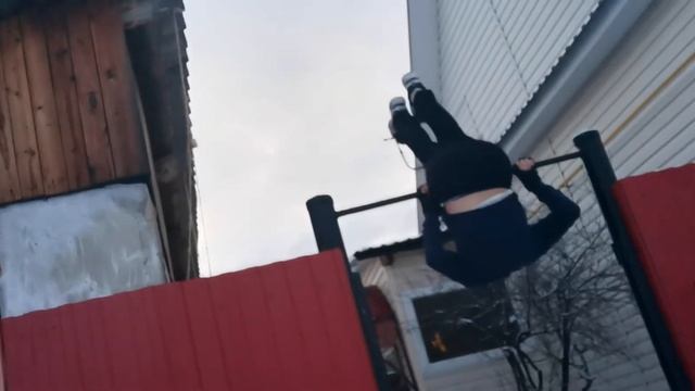 КАК НАУЧИТЬСЯ ДЕЛАТЬ ПОДЪЕМ С ПЕРЕВОРОТОМ ЗА 5 МИНУТ