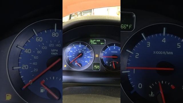 Volvo C30 whining noise