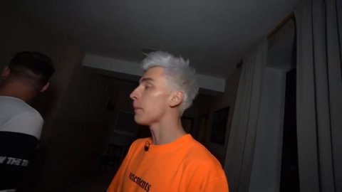 Кто Последний ЗАКРИЧИТ в Страшном Доме Побеждает! - Челлендж