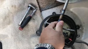 1999 Volvo S80 2.9l fuel pump and fuel sender replacement.(Part-1)