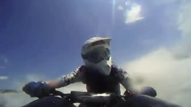 Top PWC Racers on What the Yamaha FZR Delivers for Them on the Closed Course смотреть онлайн