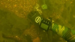 Нашёл телефон под водой!!! ЛУЧШИЕ НАХОДКИ