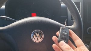 Чип Ключ Фольксваген Крафтер 2008 изготовление дубликата авто ключа зажигания. Volkwagen Crafter