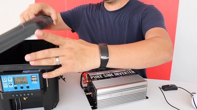 Build a Supercapacitor Solar System in Minutes! смотреть онлайн