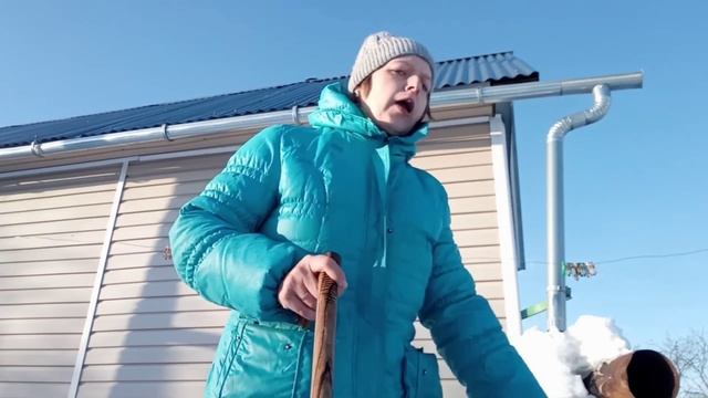Совмещаем полезное с приятный. 1. Упражнение на плечевой пояс.