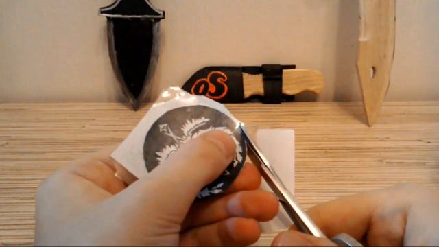Как сделать крутую наклейку из скотча