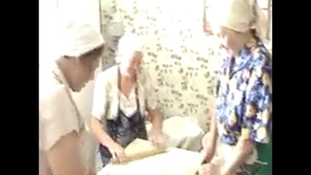 Как молокане лапшу катают в Слободке