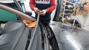 Замена лобового стекла Ford Focus