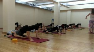 Йога, полумост ( кусочек регулярного занятия с Ириной Губаревой)