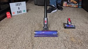 Dyson V8 Cordless Vacuum Cleaner Review & How to Take Apart to Clean Filters