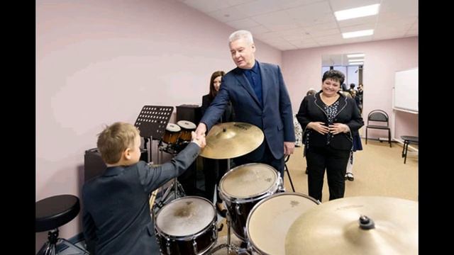 TD150207 010 Где научиться играть на клавесине - Газета Тр смотреть онлайн