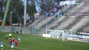 Reggina-Matera: Belardi para rigore, ribattuta e...fumogeno