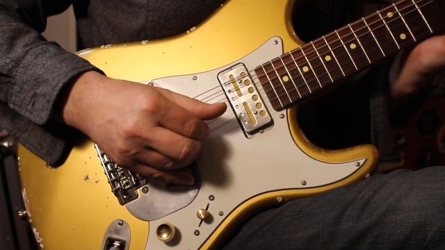 Waterslide Coodercaster Guitar Aztec Gold w/Mojo Lap Steel & Teisco-Spec Gold Foil Pickups смотреть онлайн