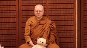 Наслаждение здесь и сейчас ?| Аджан Брам | 16 июня 2020 г.