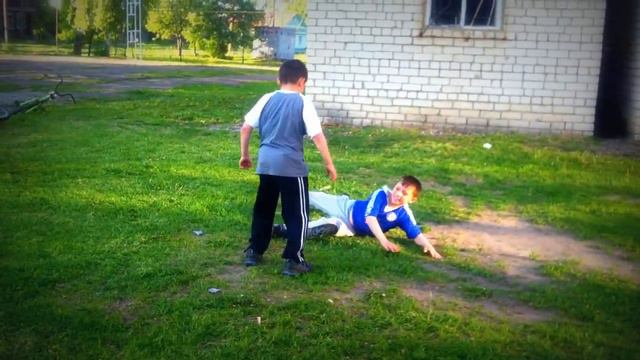 Шок...Дерутся два родных брата...Стрела века...Посмотрите скучно не будет )