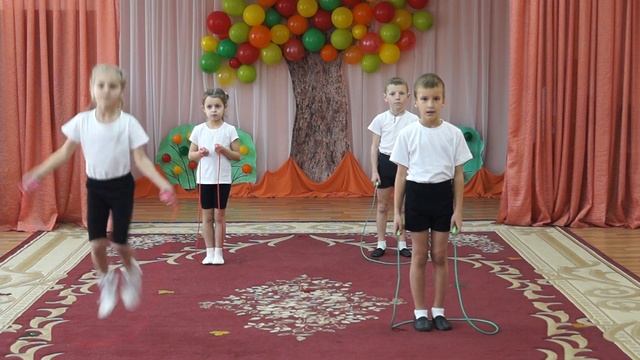 Виртуальный Муниципальный командный фестиваль по спортивной скакалке (1 часть) смотреть онлайн