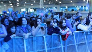 Misha Collins farewell dance / Миша Коллинз эпически уходит со сцены