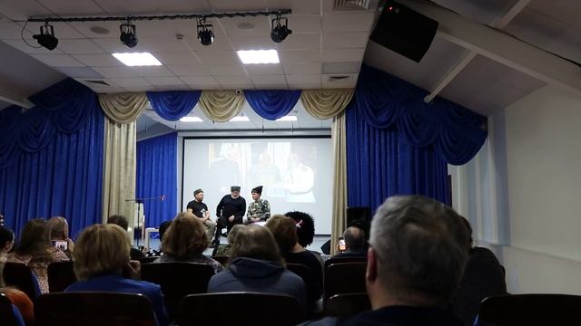 Песни уральских казаков (Ю.Чирков, "Братина") "Распремилая сторонка" в Первом казачьем университете