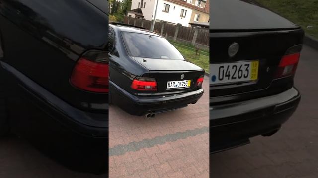 BMW e39 535 V8 Sound