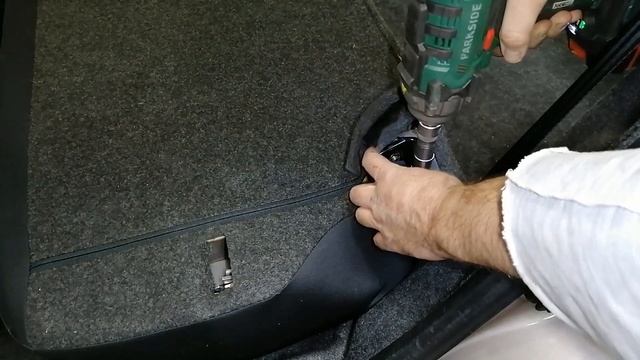 Nissan Micra Rear Seat Removal Back seat смотреть онлайн