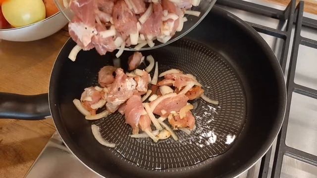 Вам понравится этот рецепт сочного мяса, которое тает во рту! Вкусный ужин! смотреть онлайн