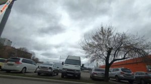 Москва. ВДНХ. Парковка. Территории вокруг комплекса.