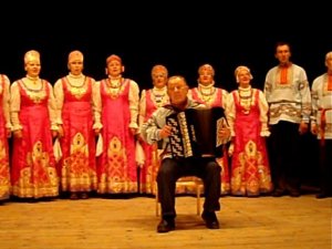 Выступление хора "Сударушка" - песня о поселке Низино