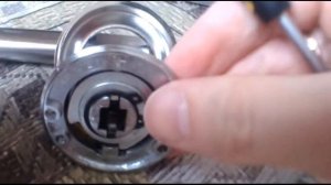 Ремонт дверной ручки