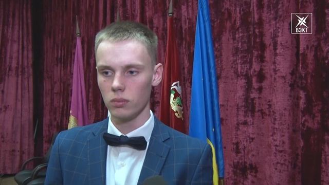 От побед не устают. Хоккейная школа "Химик" подвела итоги спортивного года. смотреть онлайн