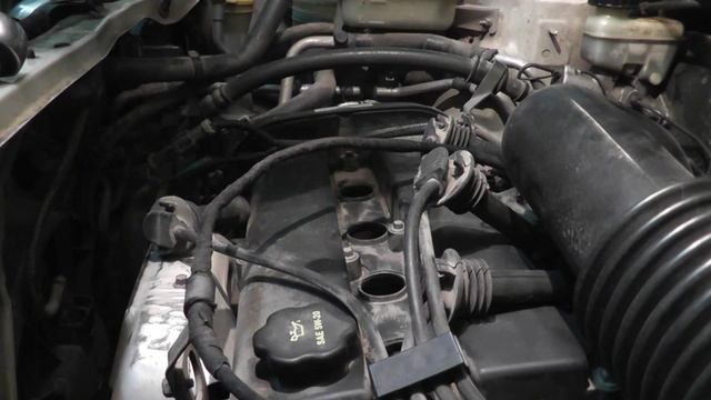 Мазда Трибьют: ремонт и обслуживание - Замена свечей смотреть онлайн