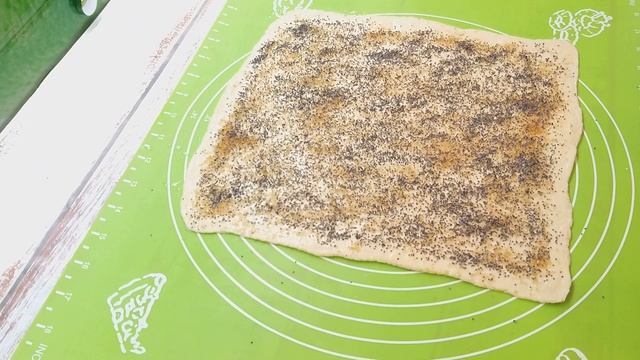 Печенье УШКИ/Завитушки из слоёного теста/Быстрая выпечка к чаю /ВКУСНЯШКИ Без заморочек/Рецепт слое
