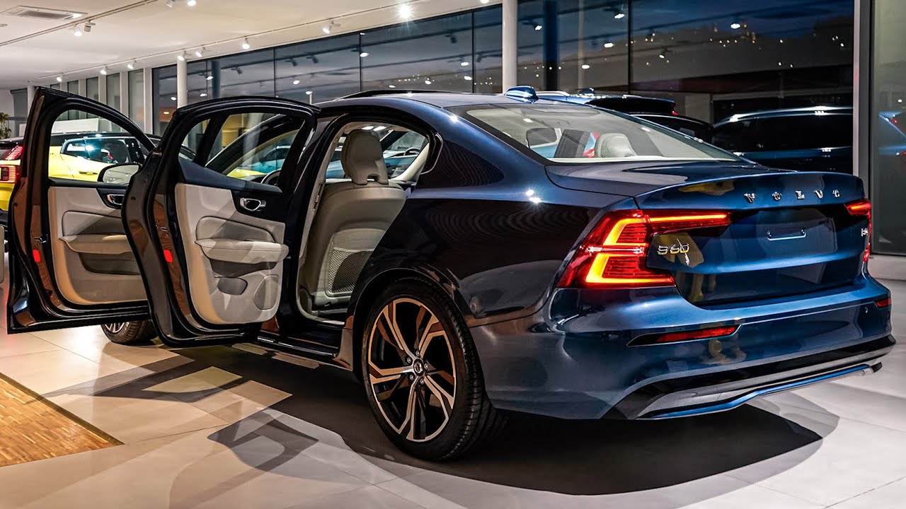 Volvo S60 2024 года — обзор интерьера и экстерьера.