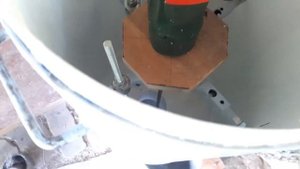 Кормушка и поилка для собаки, часть 1-я.