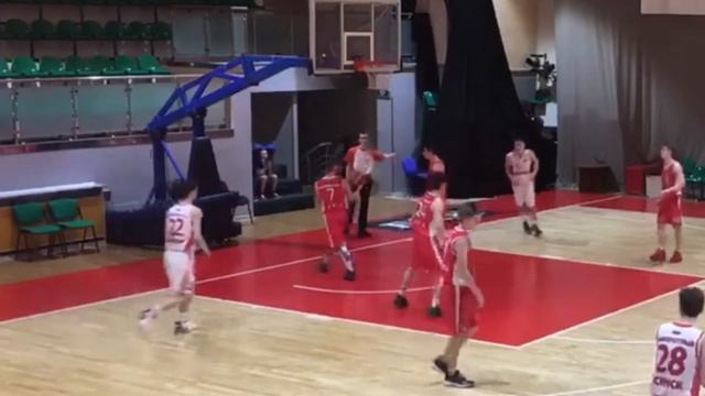 Усинск vs. Ухта
05 мая 2021г. ПЕРВЕНСТВО РЕСПУБЛИКИ КОМИ ПО БАСКЕТБОЛУ СРЕДИ ЮНОШЕЙ смотреть онлайн