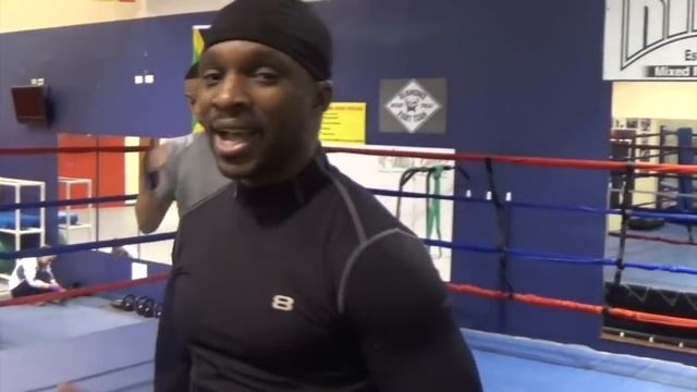 THE 5 LAYERS OF DEFENSE IN BOXING | Improve DEFENSE) смотреть онлайн