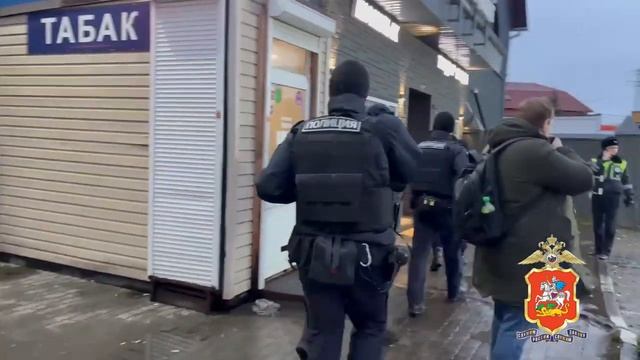 В подмосковной Электростали полицейские выявили нарушения миграционного законодательства смотреть онлайн