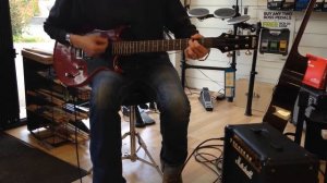 Marshall MG15DFX Guitar Amplifier demo