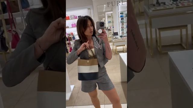 Обзор женской сумки Furla Danae: Для любителей формы бочонка