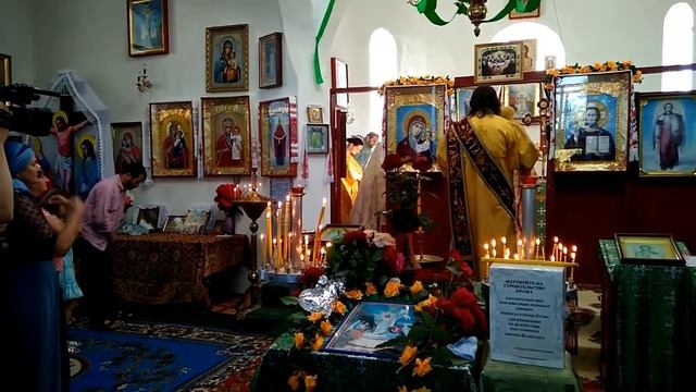 1 часть Архиепископ Обуховский Иона возглавил Божественную Литургию в Лазурном. смотреть онлайн