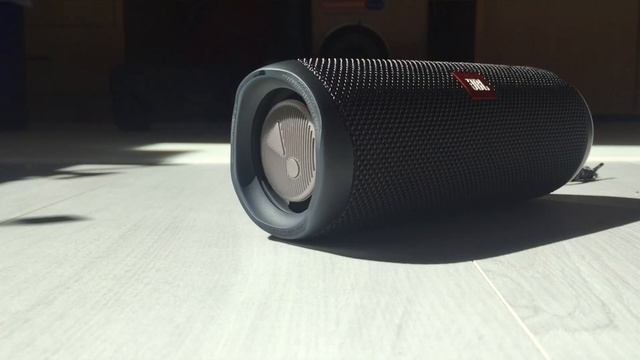 Jbl Flip 5 GG Version Bass Test - Low Frequency Mode