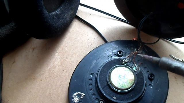 Как спаять наушники?!Провались наушники? смотреть онлайн