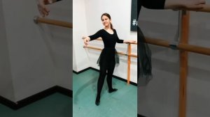 Занятия в балетной школе Реверанс(Москва)