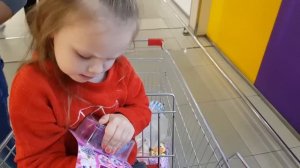 LIFE VLOG:  Прокалываем Милане Уши/ Выбираем первые Серёжки/  ОБЗОР  Ионная Зубная Щётка HAPICA