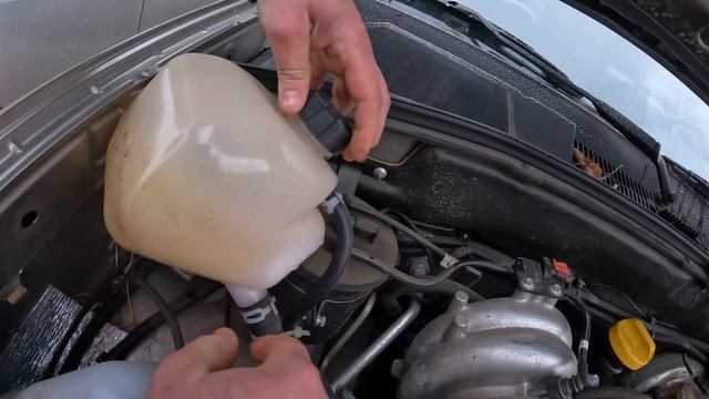 Расширительный бачок для Нивы Тревел - оригинальный и альтернативный смотреть онлайн