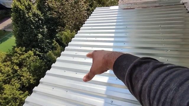 Крыша над лоджией в Москве Северное-Тушино. Остекление теплое. Утепление крыши. Вынос остекления. смотреть онлайн