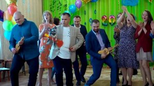 Сюрприз от родителей на выпускной в детском саду
