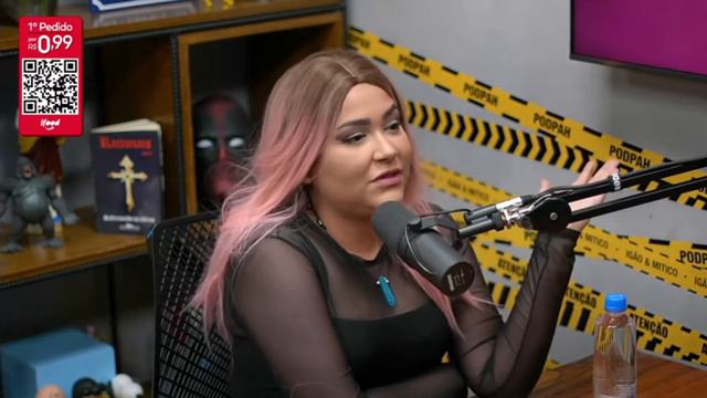 FELICIA FALA DE SEU ANIME FAVORITO смотреть онлайн